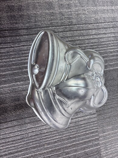 category Cake Pans